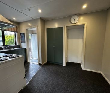 A refreshed decor and easy location! - Photo 3