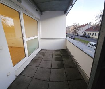 Charmante 3-Zimmer-Wohnung mit Balkon in zentraler Lage – 94.71m² W... - Photo 5