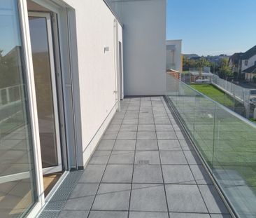 Exklusive Erstbezug-Wohnung mit Balkon und 2 Garagen - modernes Des... - Photo 4