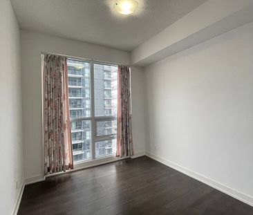 Luxurious Open Concept 2B 2B Condo For Lease | 2212 Lakeshore Blvd W, Toronto ON M8V 0A9 - Photo 5