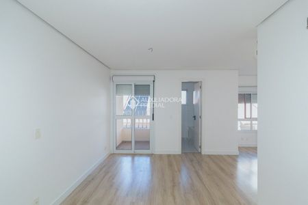 Casa em Condomínio com 3 quartos e 176m² para alugar em Pedra Redonda, Porto Alegre. - Photo 2