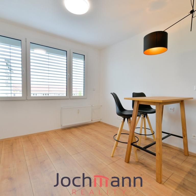 Pronájem bytu 1+kk 20 m2 - Fotografie 1