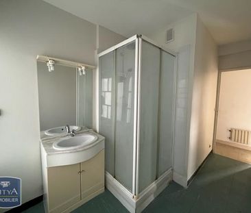 Location Appartement 2 pièces 46m² LAVAL 53000 - Photo 4