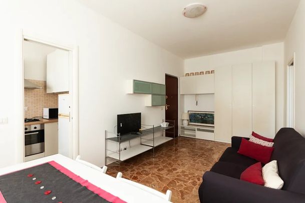 Viale Giovanni da Cermenate, Milan, Lombardy 20141 - Photo 1