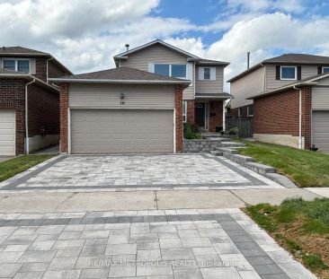 Detached Home For Lease | E9228057 - Photo 6