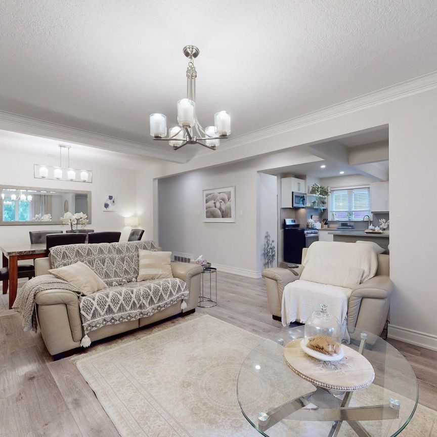 For Lease - 11 Elynhill Drive, Toronto, Ontario - Photo 1