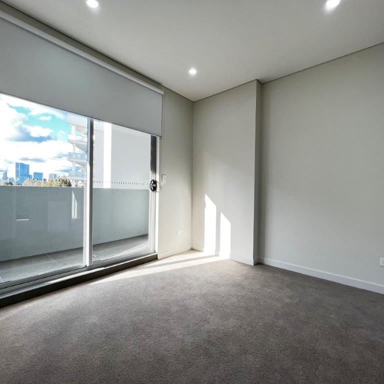 203/22 Dressler Court Merrylands - Photo 1