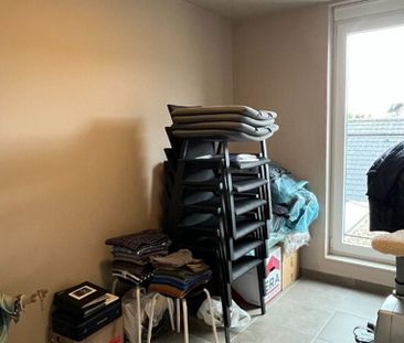 Penthouse te huur in Zwevezele voor € 830 met 2 slaapkamers - Photo 3