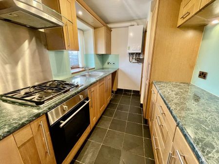 2 bedroom cottage to rent - Photo 5