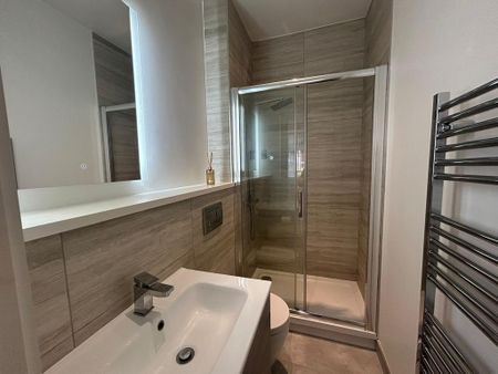 2 bedroom apartment to rent - Photo 4