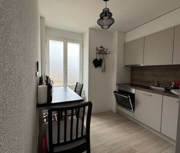 2.5 room apartment on the 4th floor - Photo 2