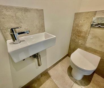 3 bedroom terraced house to rent - Photo 2