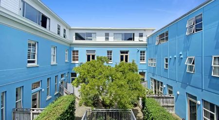 Welcome to apartment 12 in Pohara Apartments. - Photo 2