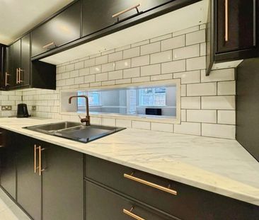 2 bedroom Flat To Let - Photo 6