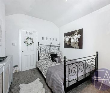 5 bedroom house to rent - Photo 3