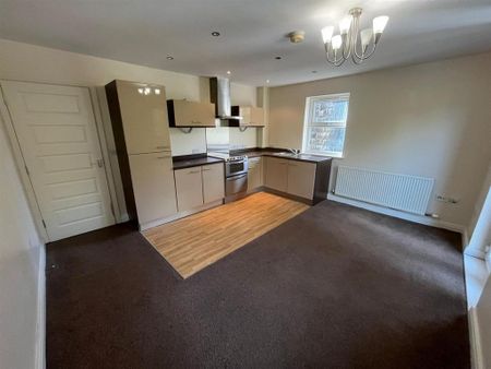 2 bedroom apartment to rent - Photo 4