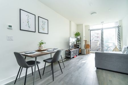 For Lease - 1575 Lakeshore Road Unit# 159, Mississauga, Ontario - Photo 4