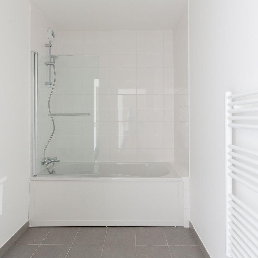 location Appartement T3 DE 62.97m² À NICE - Photo 1