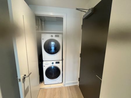 For Lease - 8 Cumberland Street Unit# 3506, Toronto, Ontario - Photo 5