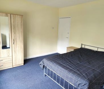 Room in a Shared House, Cedar Grove, W5 - Photo 2