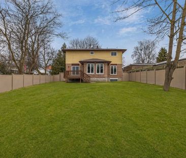 For Lease - 246 East Street, East Gwillimbury, Ontario - Photo 4
