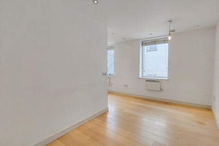 Studio to rent - Photo 3