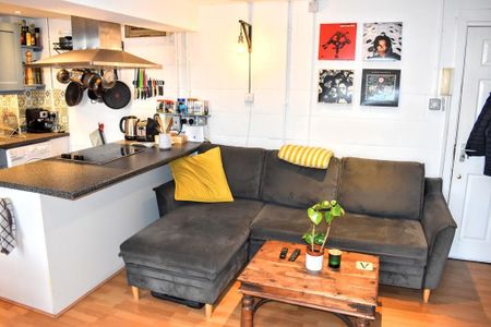 1 bedroom apartment to rent - Photo 3