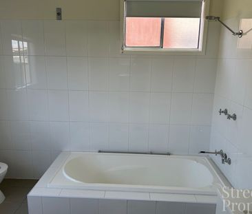 Refurbished Home With Character - Photo 2