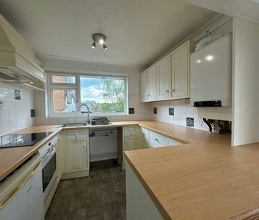 Flat to rent on - Photo 6