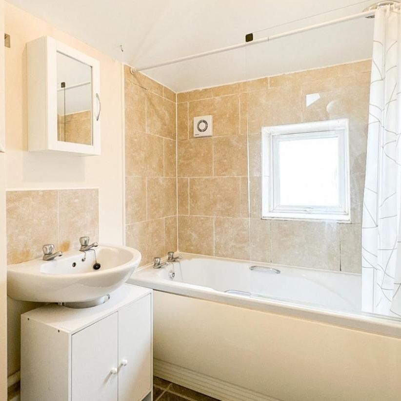 Marmaduke Street, Victoria Park, Bristol, BS3 4SQ - Photo 1