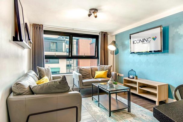 6 bedroom private hall to rent - Photo 1