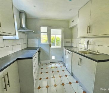 2 bedroom cottage to rent - Photo 6