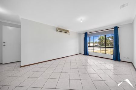 7 Dryandra Drive, MIRRABOOKA WA 6061 - Photo 4