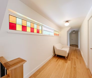 Something Special. - Photo 2