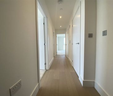 2 - 18 Yelverton Road, London, SW11 - Photo 4