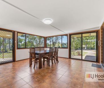 "Rural Living Moments From Town" - Photo 5