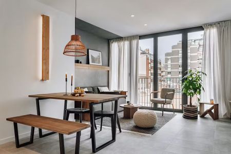 Gran Via de les Corts Catalanes, Barcelona, Catalonia 08011 - Photo 5