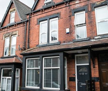 Winston Gardens, Headingley, Leeds - Photo 1