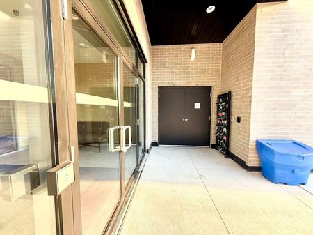 For Lease - 3250 Carding Mill Trail Unit# 520, Oakville, Ontario - Photo 5