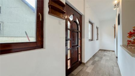 APARTAMENT 2 CAMERE LA CASA + CURTE | OPEN SPACE | STR. MATEI CORVIN - Fotografie 3