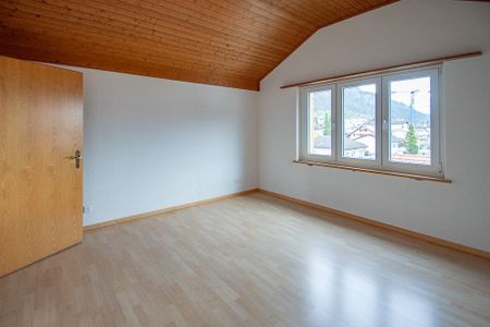 Grosszügige 3.5 Zimmer Dachwohnung in Heiligkreuz - Photo 5