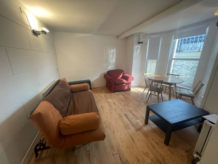 43 Basement, Church Street, Portadown, BT62 3EU - Photo 4
