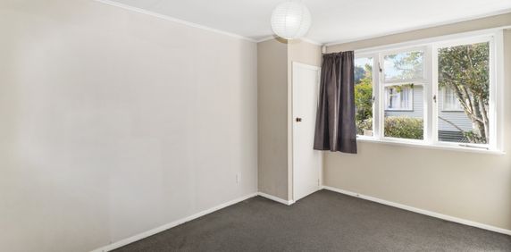 Charming 2 bedroom home in Papakura! - Photo 2