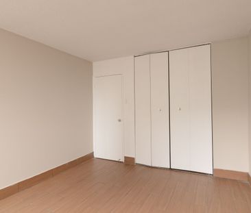 2285 Saint-Mathieu street - Photo 5