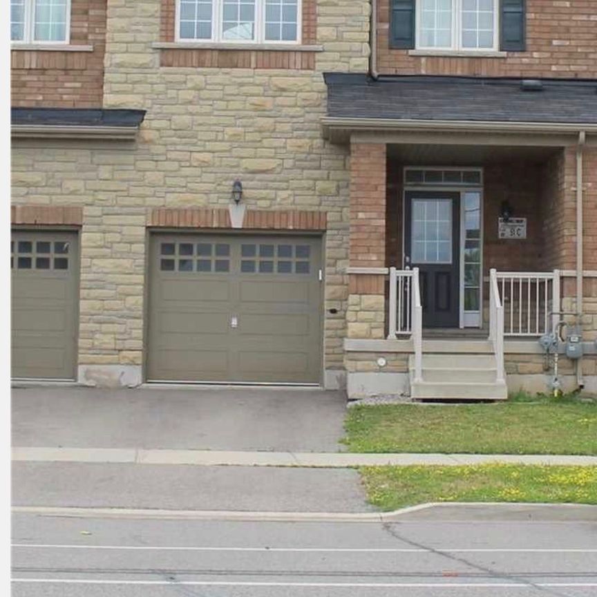 For Lease - 726 Farmstead Drive, Milton, Ontario - Photo 1