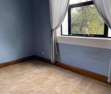 Charming 3-Bedroom Character Home – $370 per week - Photo 4