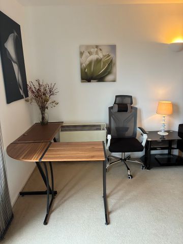 1 Bed Flat, Point West, SW7 - Photo 3