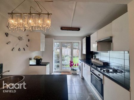 2 bedroom maisonette to rent - Photo 3