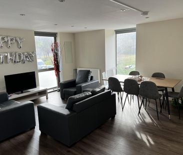 5 bedroom house to rent - Photo 1