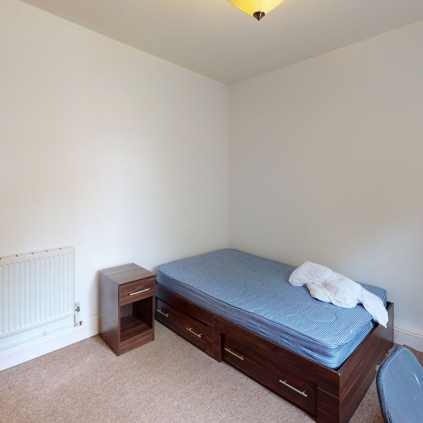 Student Properties to Let - Photo 1